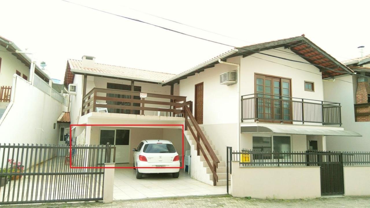 Casa 1 Dorm- Centro De Bombinhas Exterior photo